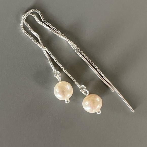 Pearl Silver Threader Earrings Sterling and Freshwater Pearls - Picture 3 of 11